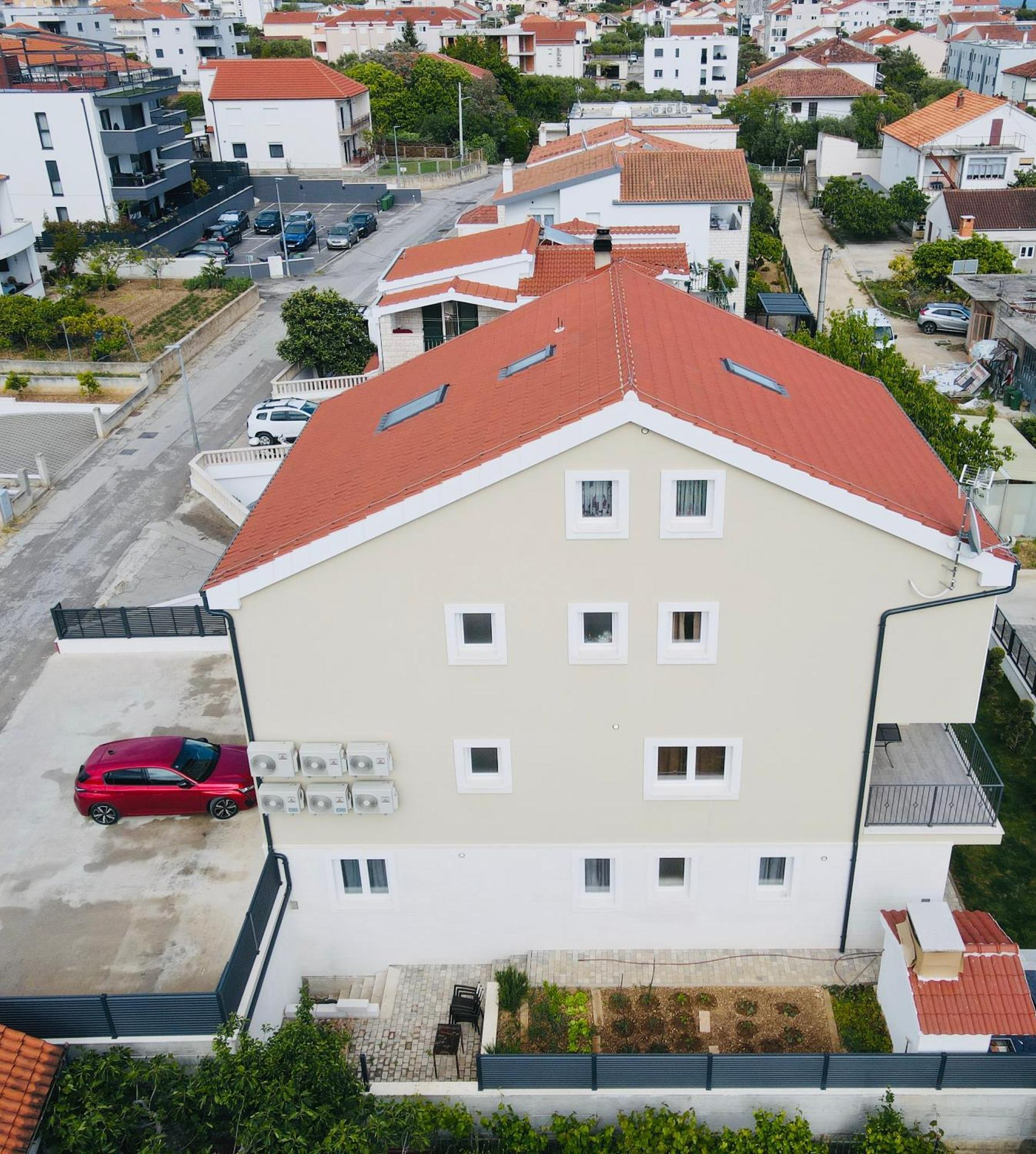 Zrina - Trogir